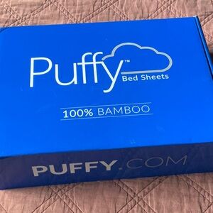 Brand New Puffy king bamboo sheet set